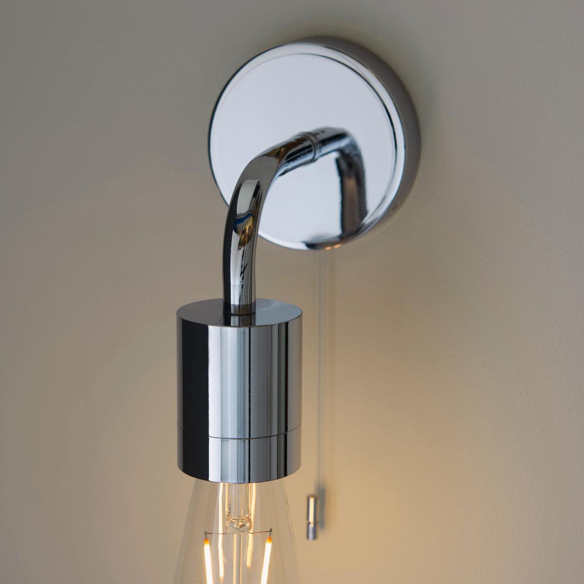 Modern Wall Light - Chrome – image 2