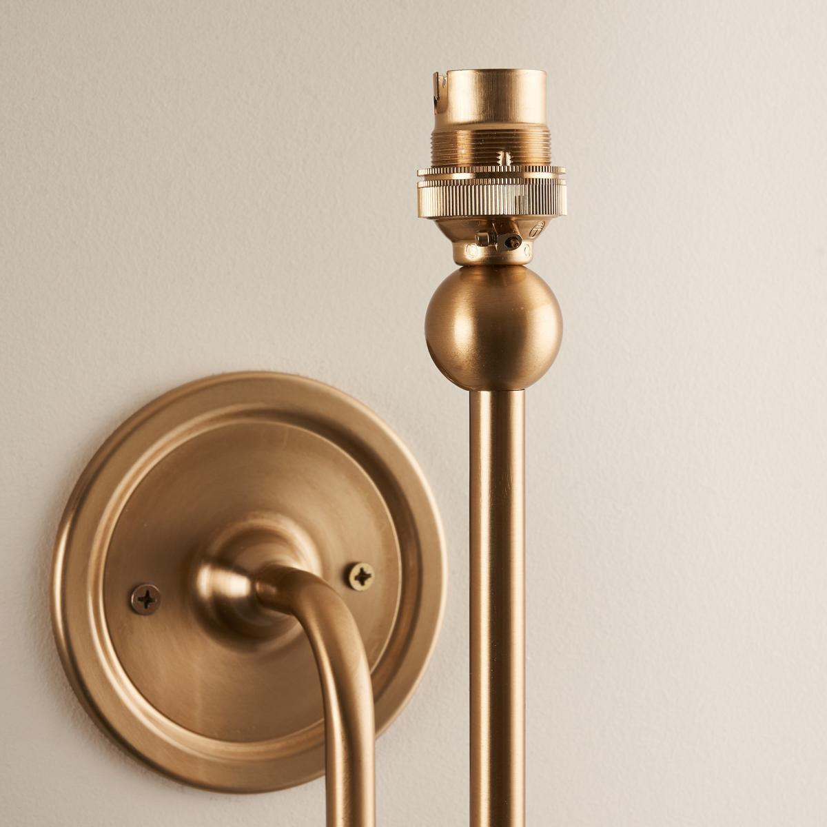 Santiago Wall Light Fitting - Aged Brass – image 3