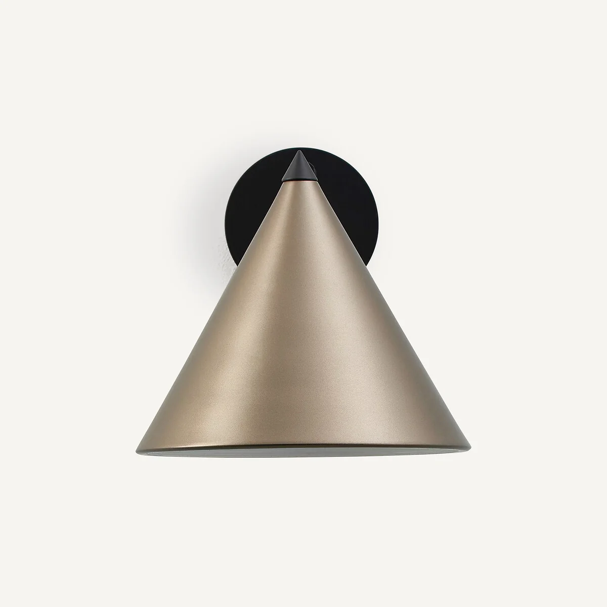 Moke Cone Metal Wall Light – image 4