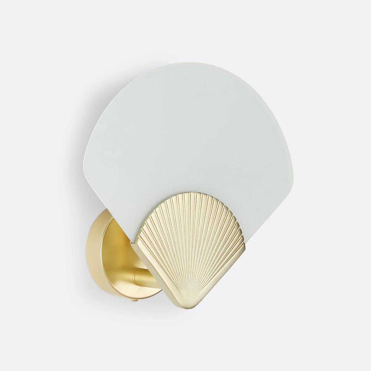 Alcance Fan Brass and Opaline Wall Light – image 2