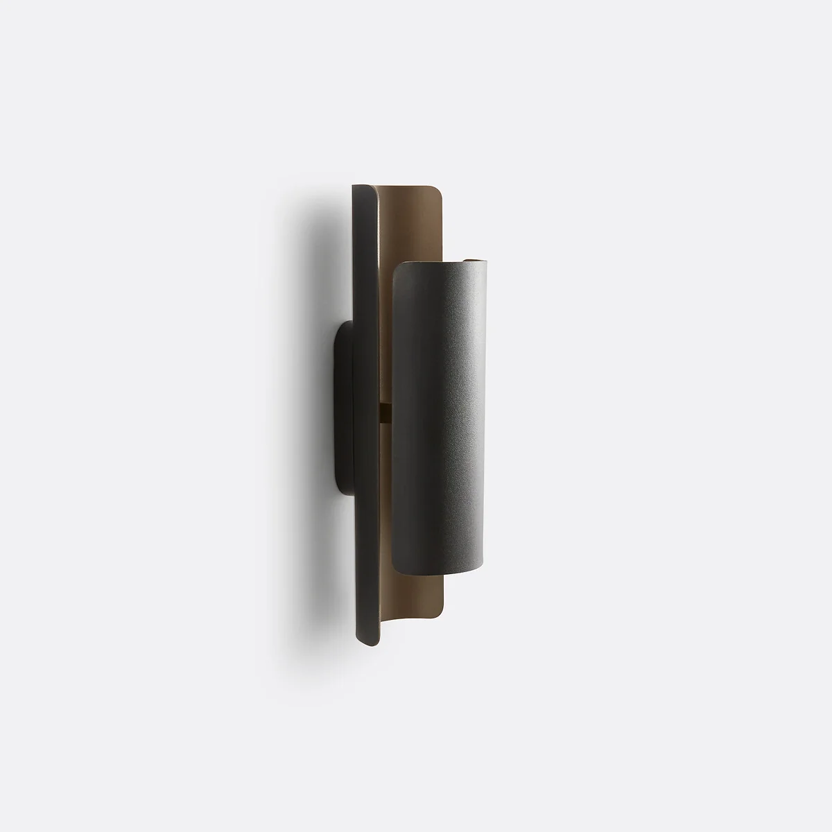 Keinta Metal Wall Light – image 2