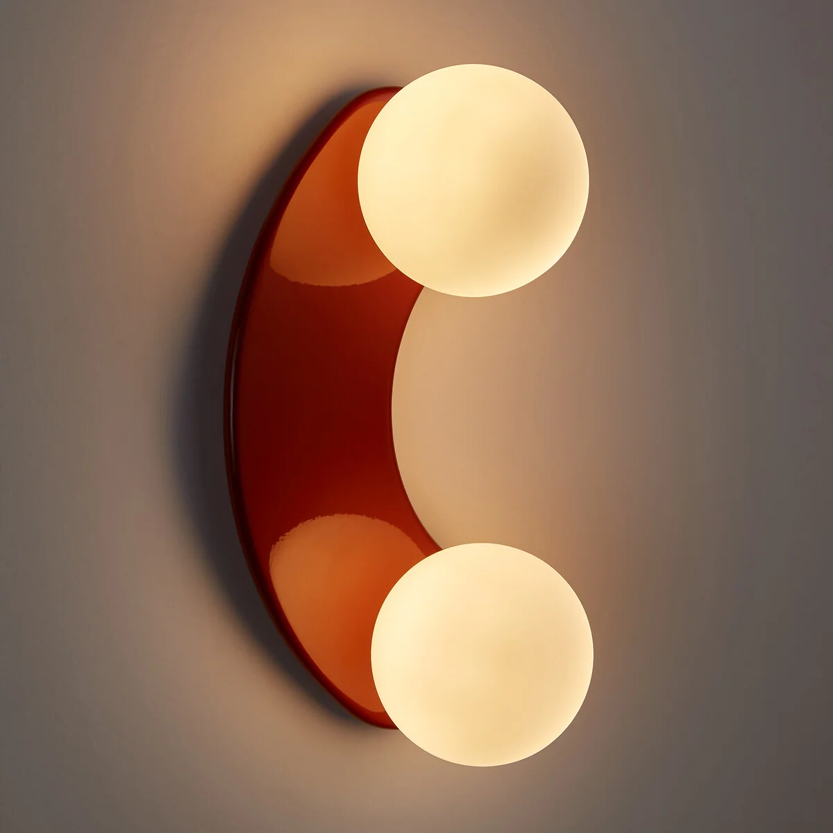 Soleo Metal & Opaline Double Wall Light – image 3