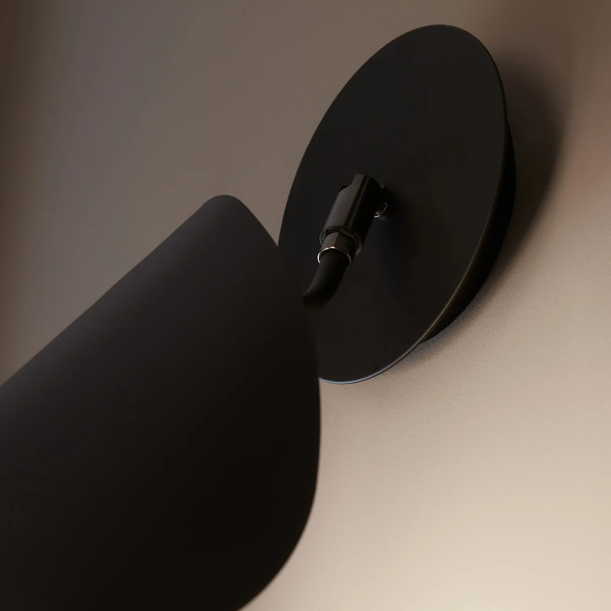 Funambule Wall Light – image 4
