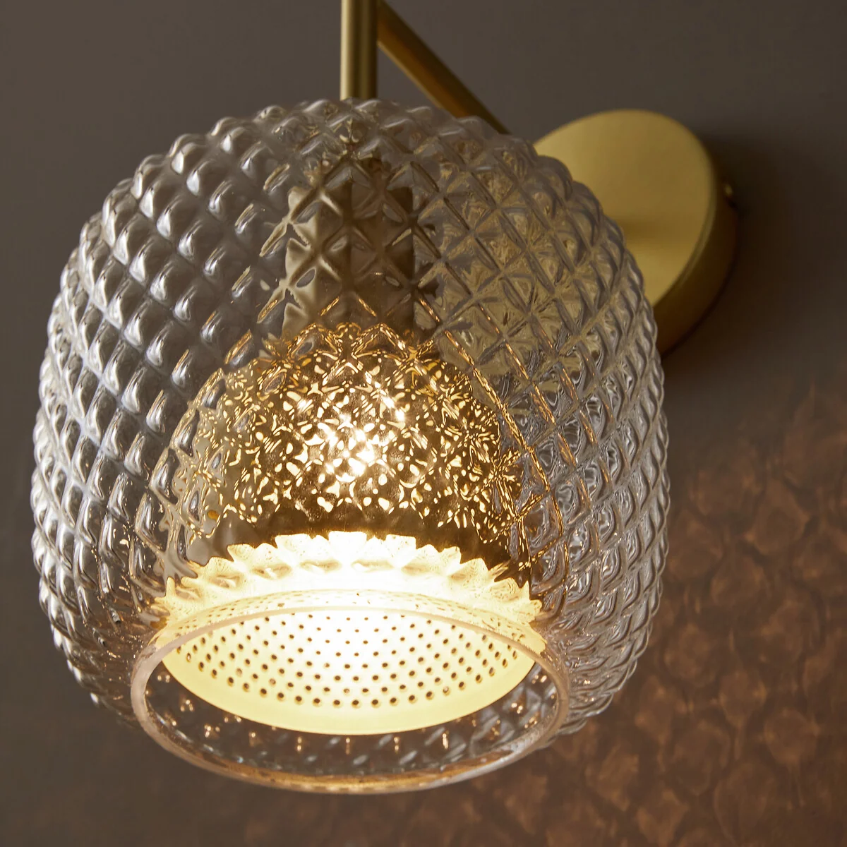 Mistinguett Textured Glass & Metal Wall Light – image 5