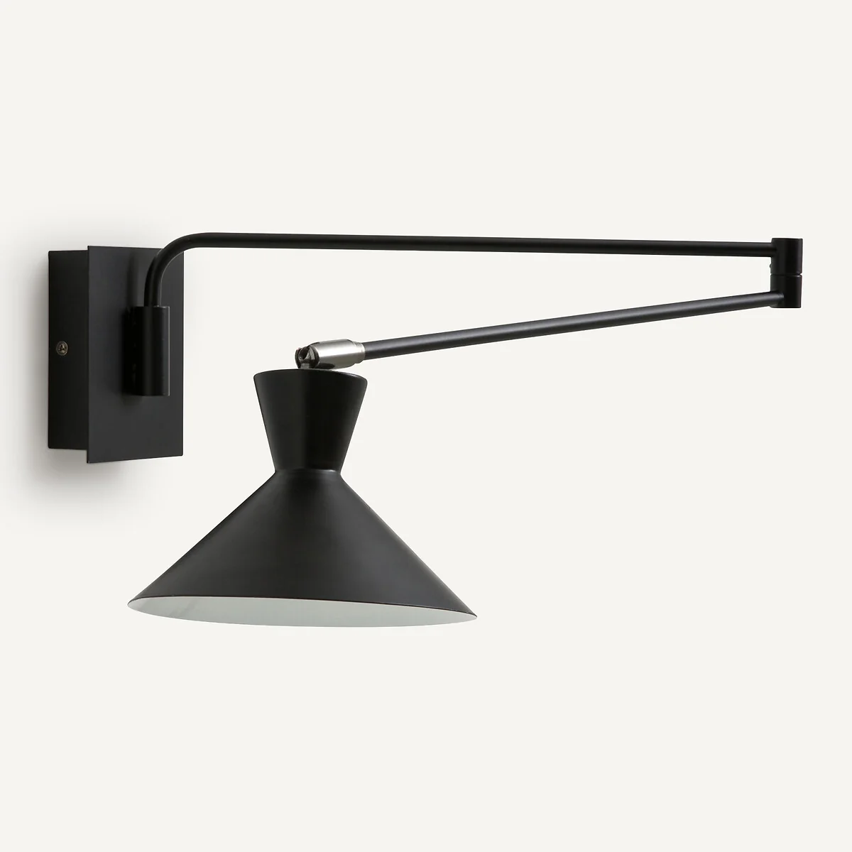 Voltige Contemporary Articulated Metal Wall Light – image 7
