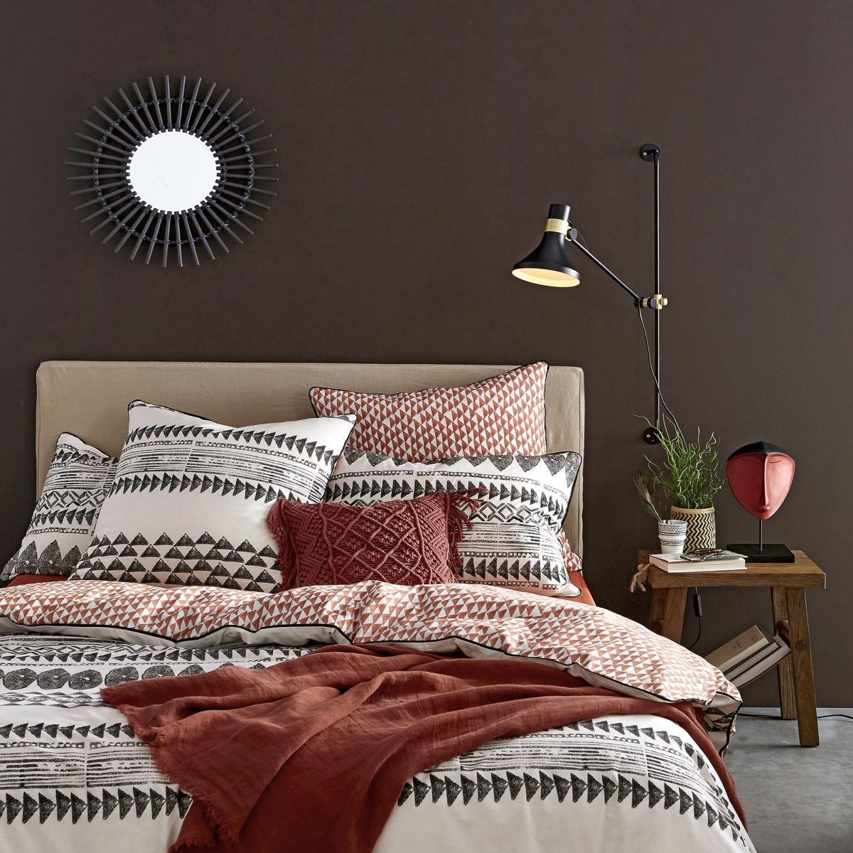 Jazzy Metal and Brass Wall Lamp with Swing Arm – image 5
