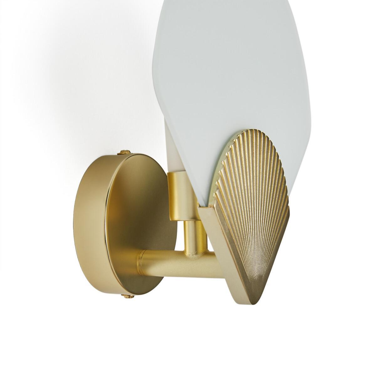 Alcane Brass and Opaline Wall Light – image 4