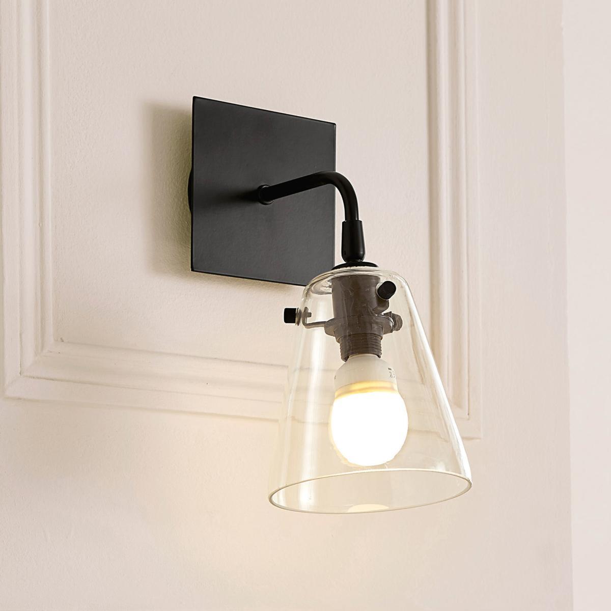 Kiyo Contemporary Metal and Glass Wall Light – image 2