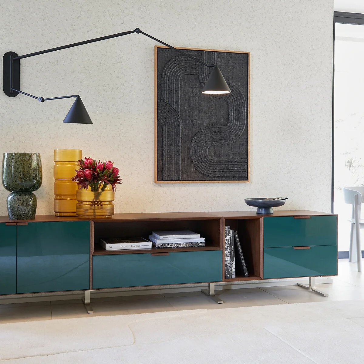 Moke XL Double-Arm Articulated Wall Lamp – image 2