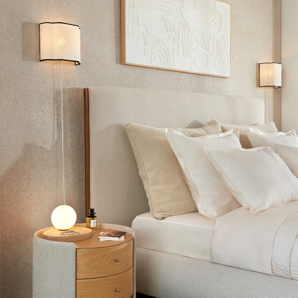 Suso Washed Linen Wall Light – image 2