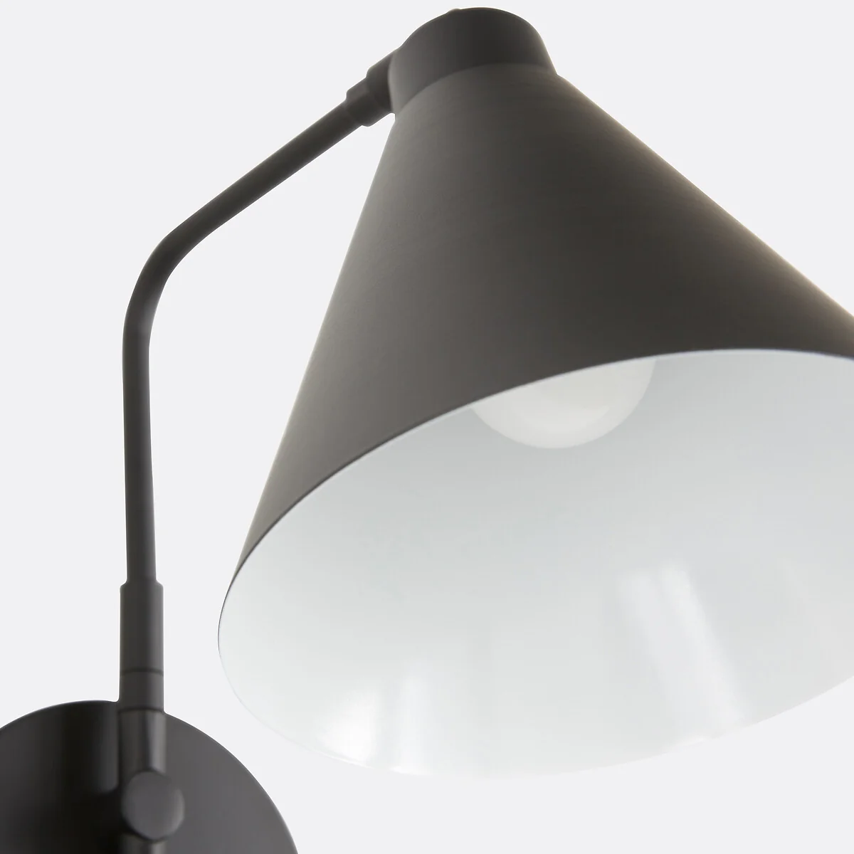 Hiba Articulated Metal Wall Light – image 7