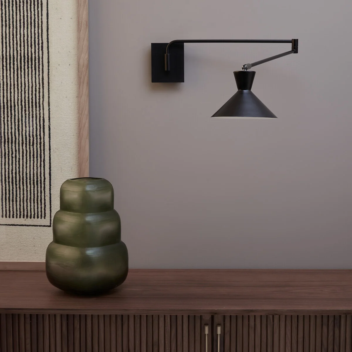 Voltige Contemporary Articulated Metal Wall Light – image 2