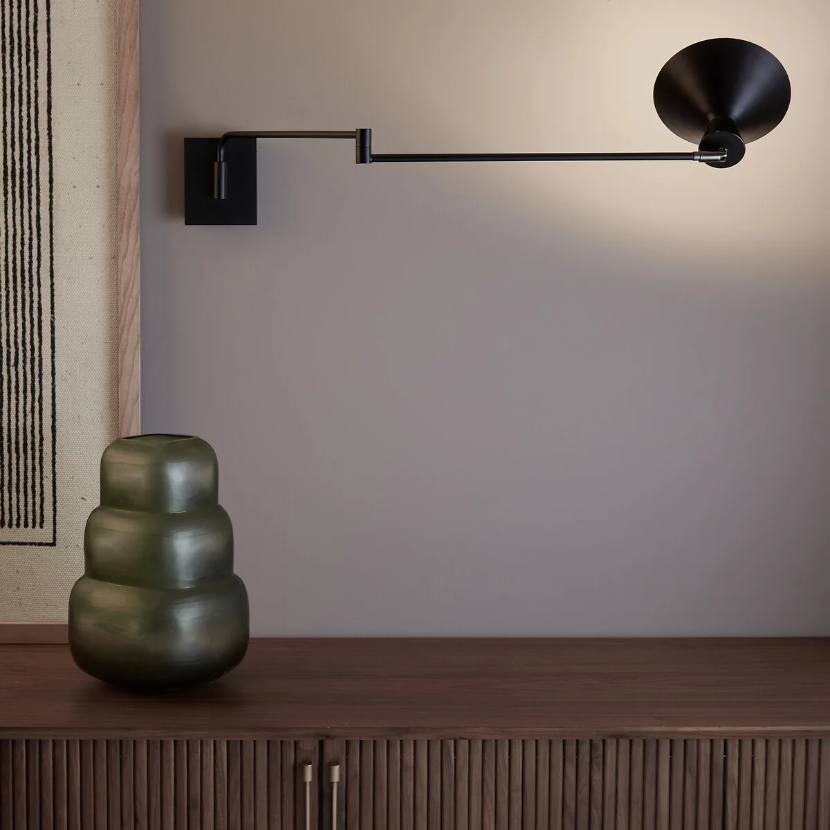 Voltige Contemporary Articulated Metal Wall Light – image 3