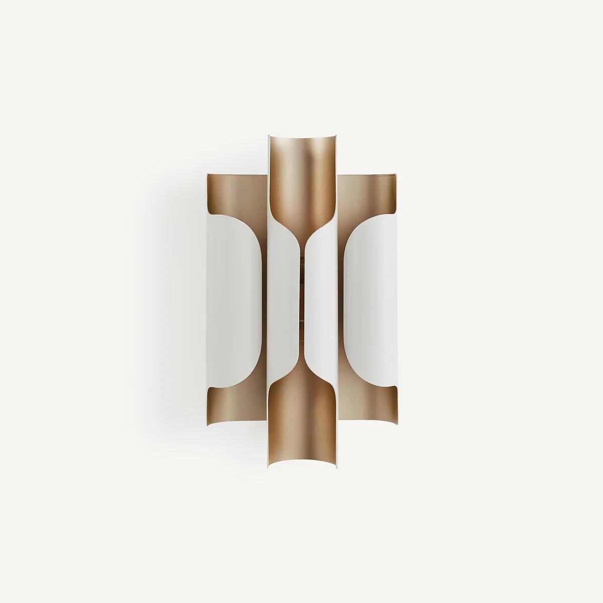 Henrio Metal Wall Light – image 6