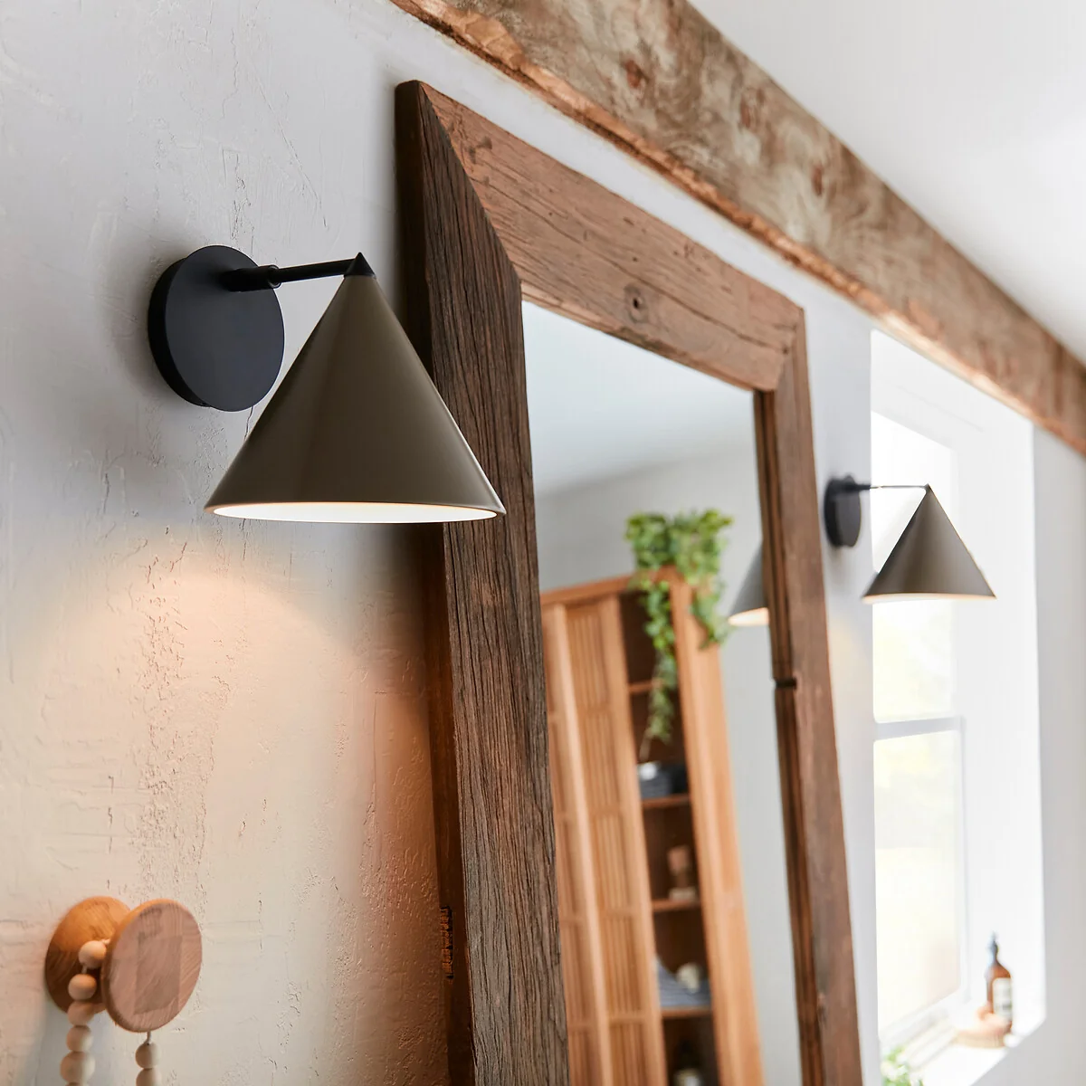 Moke Cone Metal Wall Light – image 3
