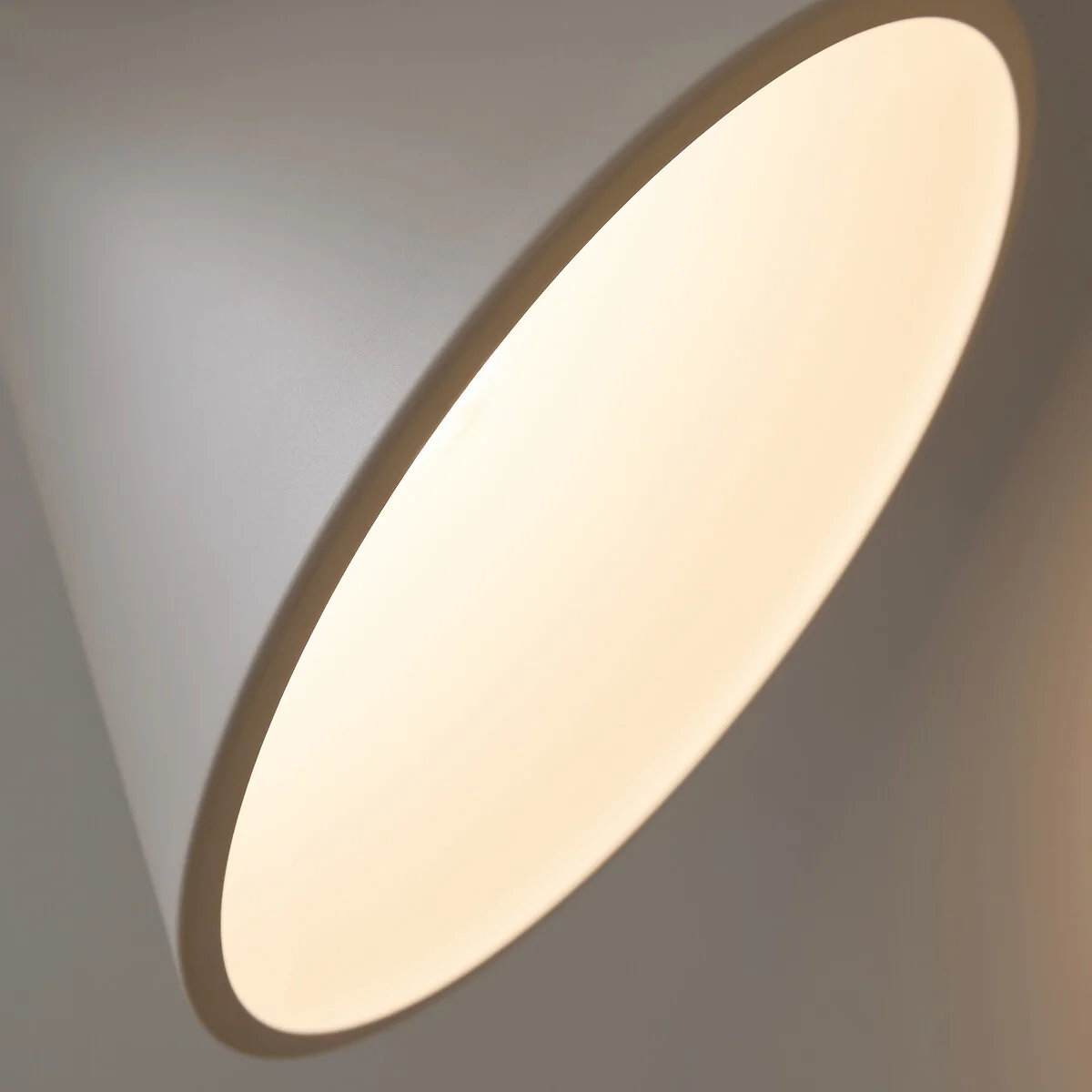 Moke Double Cone Wall Light – image 5