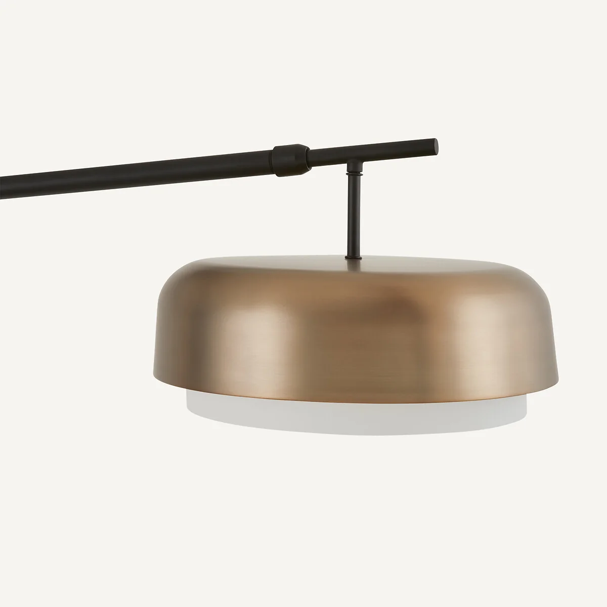 Clepsos Metal Offset Wall Light – image 4