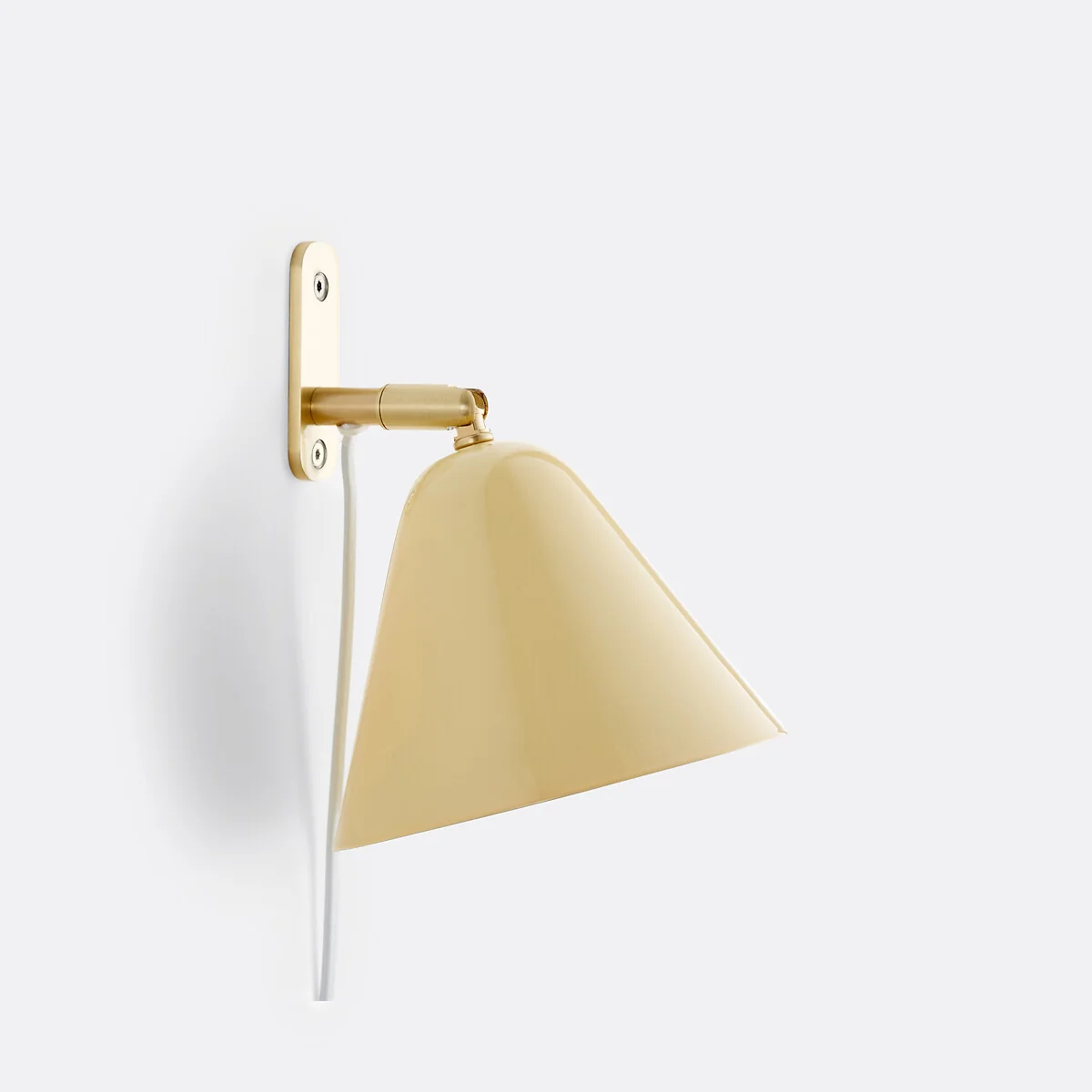 Copita Metal Wall Light – image 4