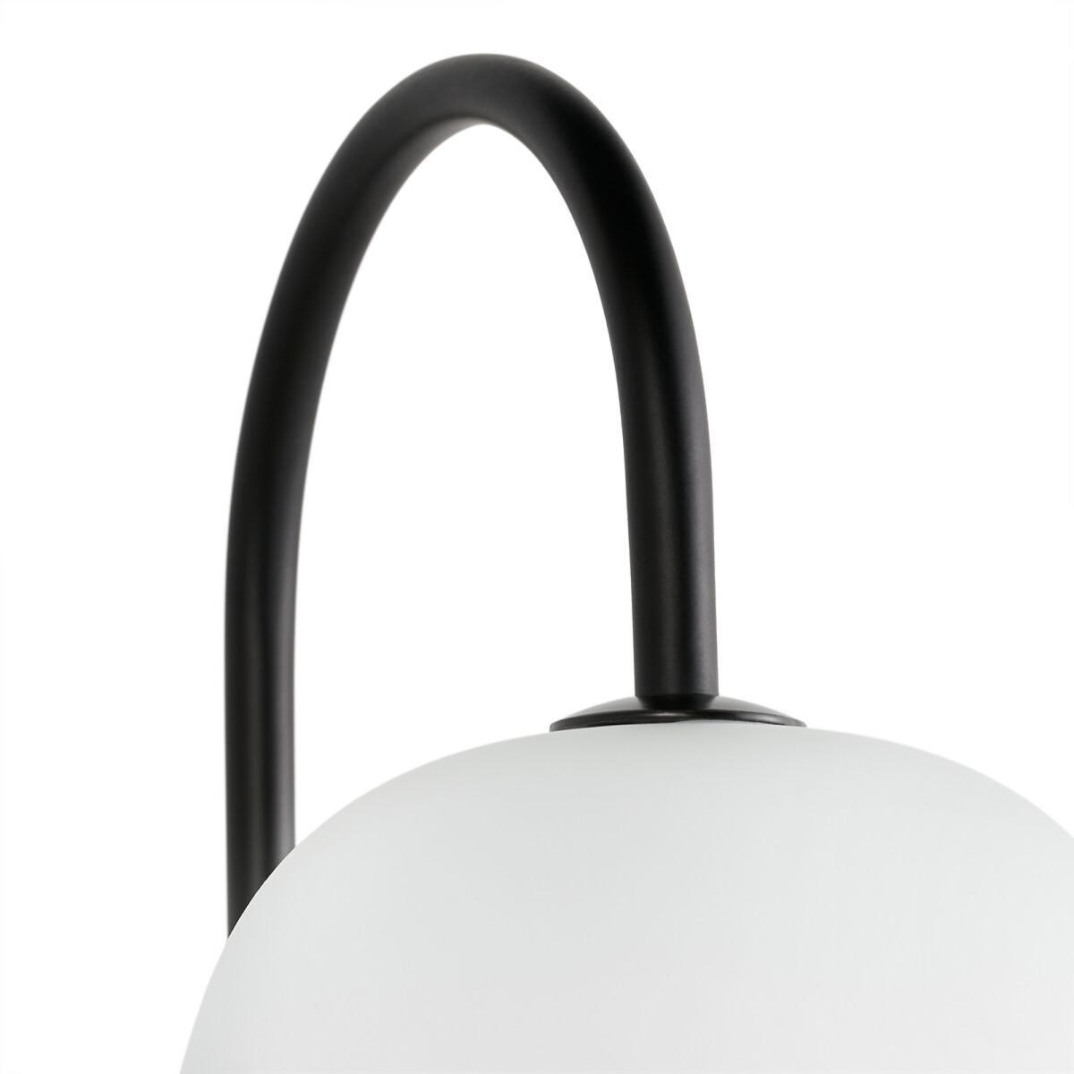 Linza Wall Light in Metal and Sandblasted Glass – image 4