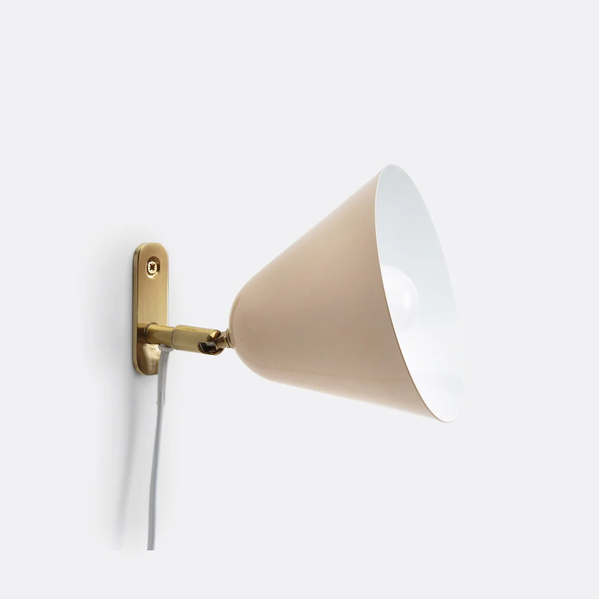 Copita Metal Wall Light – image 2
