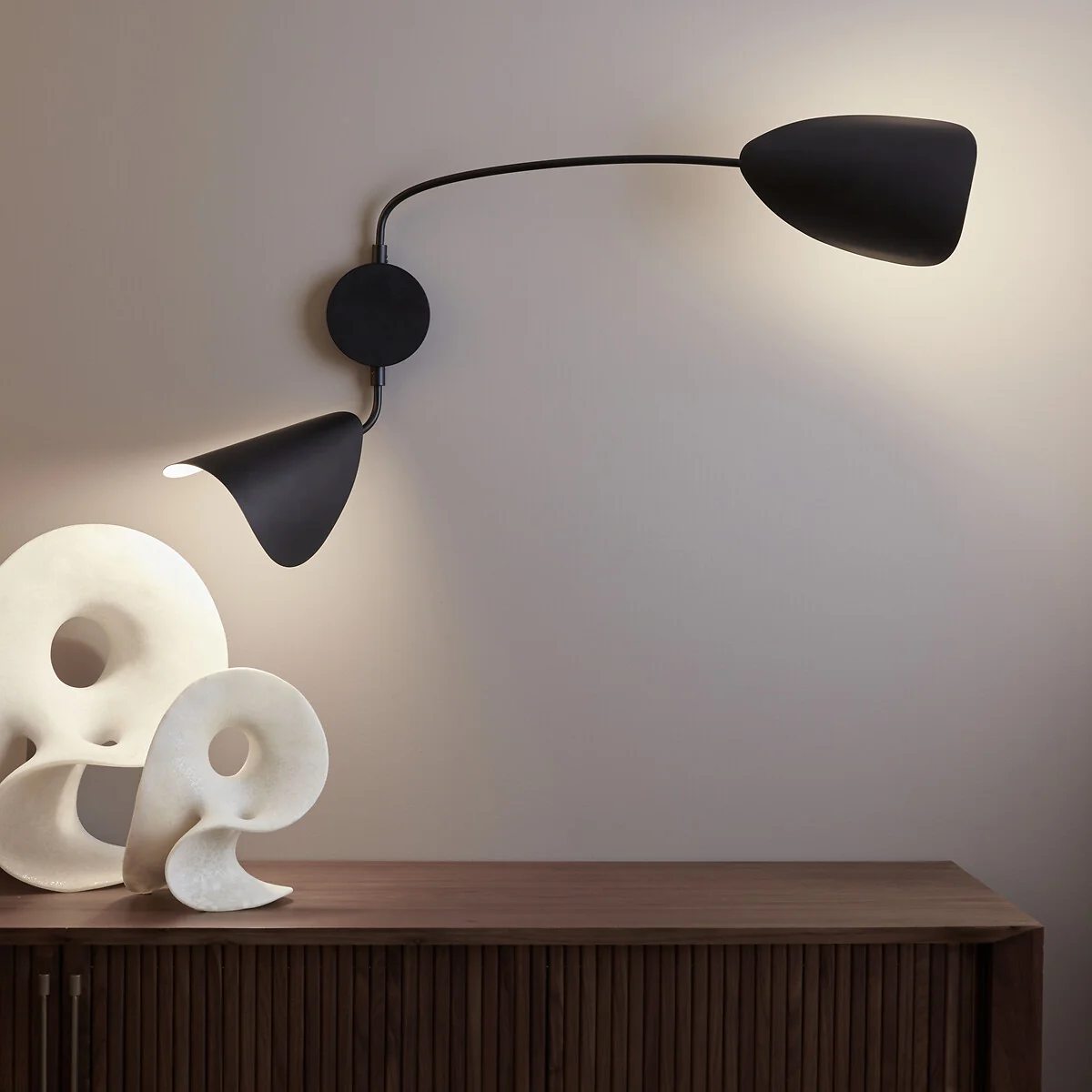 Funambule Contemporary 2-Arm Wall Light in Metal – image 4