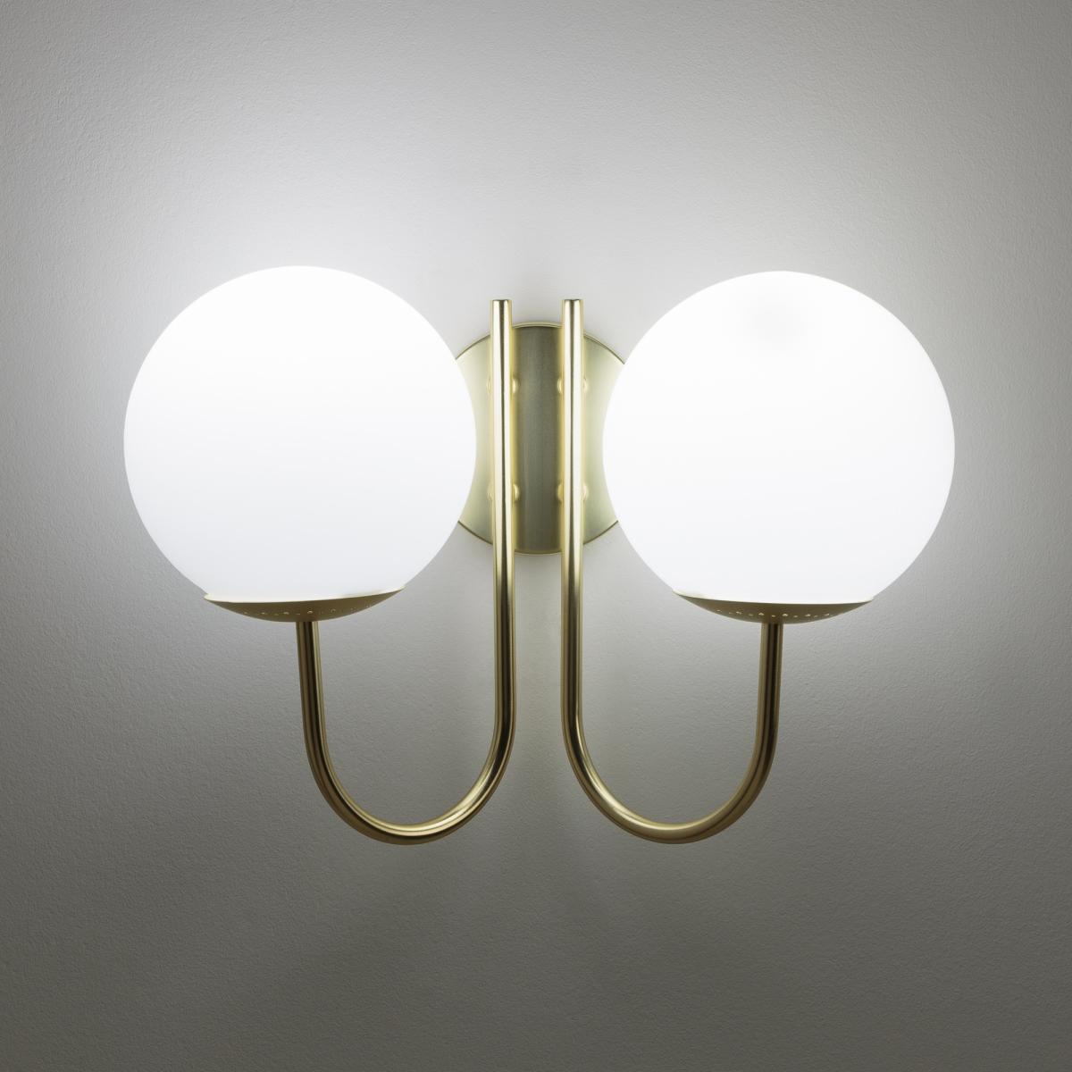 Moricio Retro Wall Light in Opaque Glass & Metal – image 2