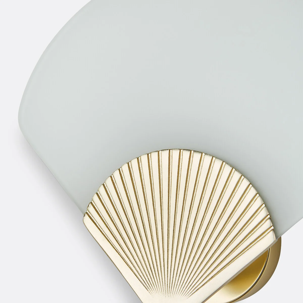 Alcance Fan Brass and Opaline Wall Light – image 6