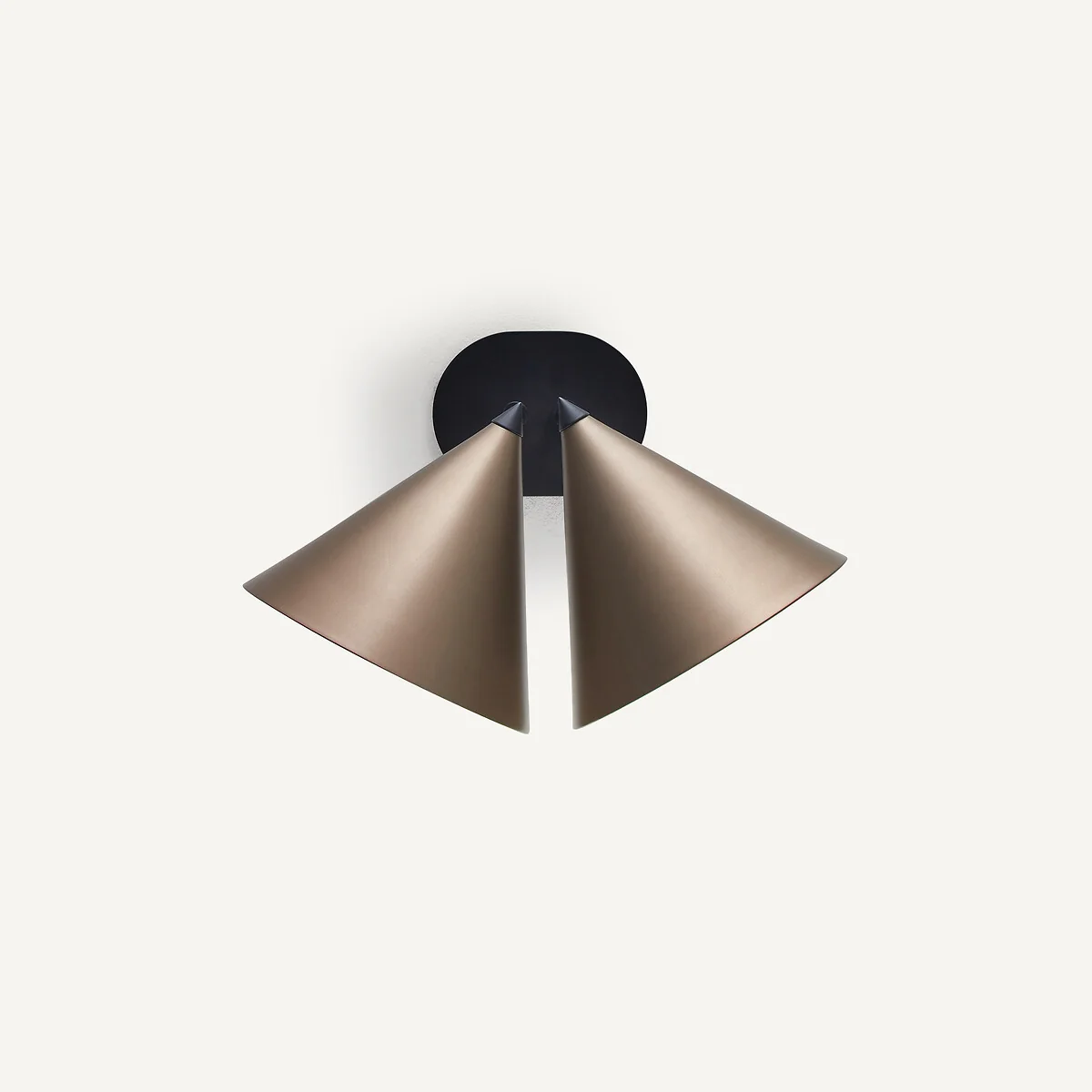 Moke Double Cone Wall Light – image 8