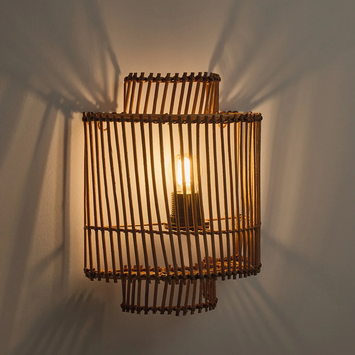 Haya Rattan Wall Light – image 3