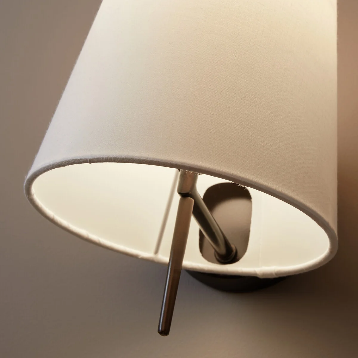 Jouanico Metal Wall Light – image 3