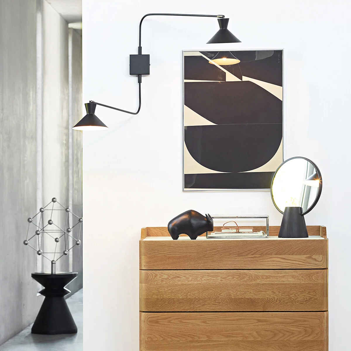 Voltige 2-Arm Wall Lamp – image 2