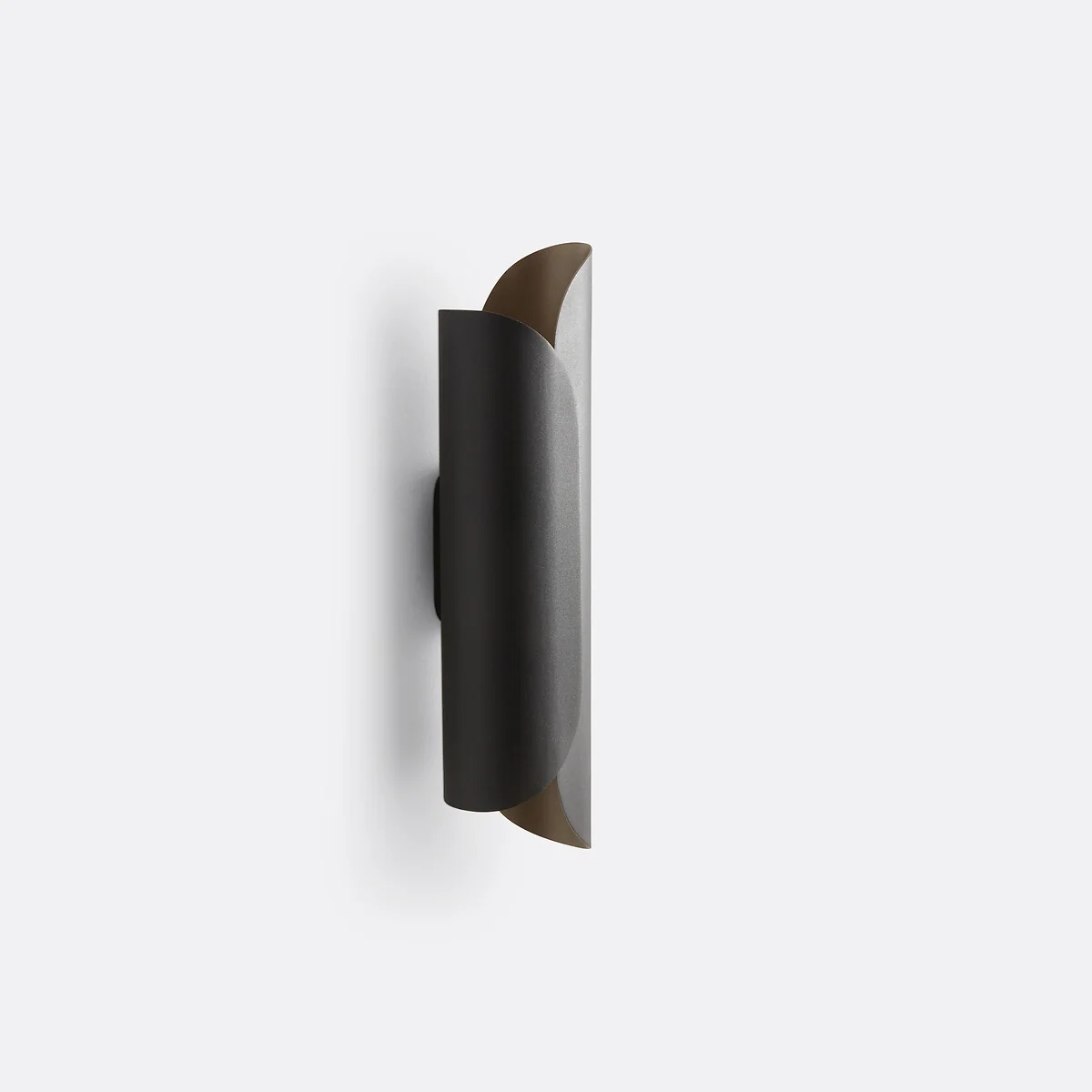Keinta Metal Wall Light – image 2