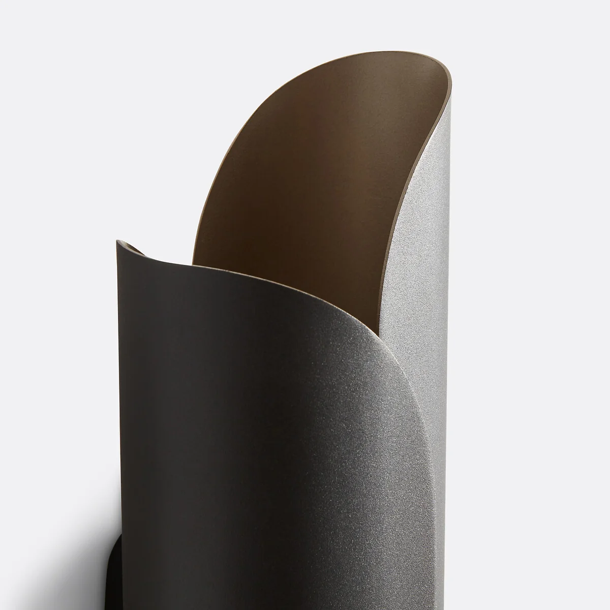 Keinta Metal Wall Light – image 5
