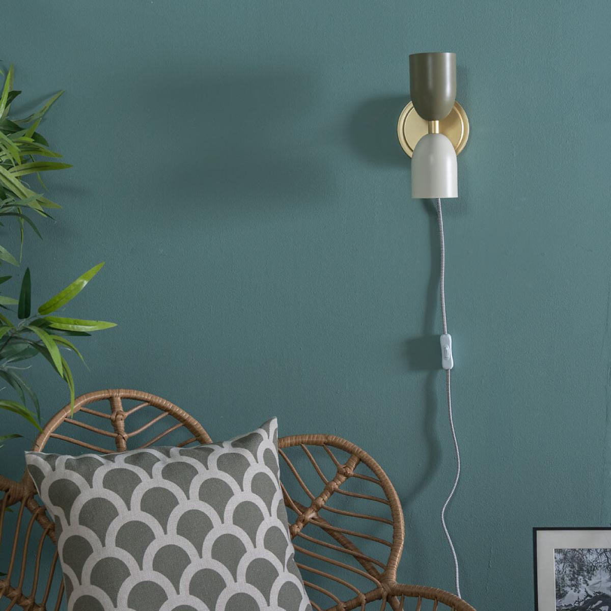 Up Down Plug In Wall Light – image 4