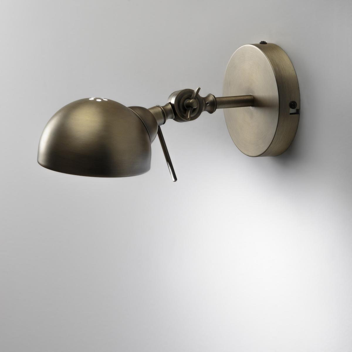 Kikan Industrial Wall Light in Metal – image 3