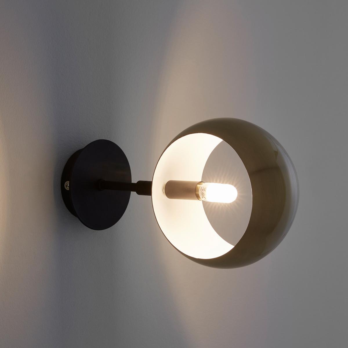 Elori Contemporary Metal Wall Light – image 2