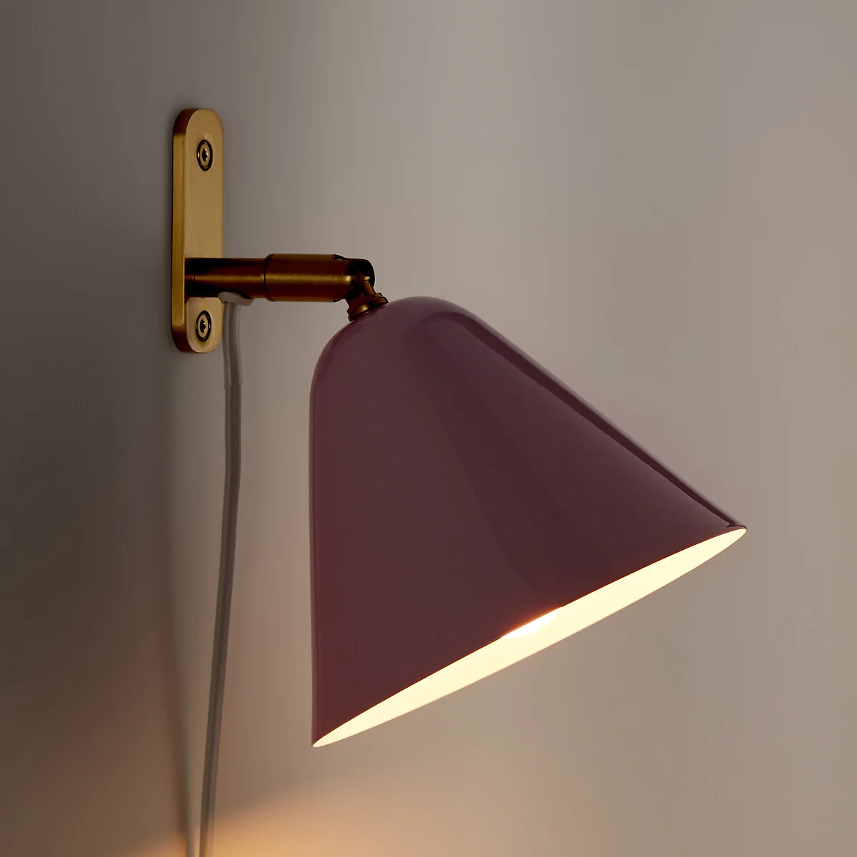 Copita Metal Wall Light – image 2