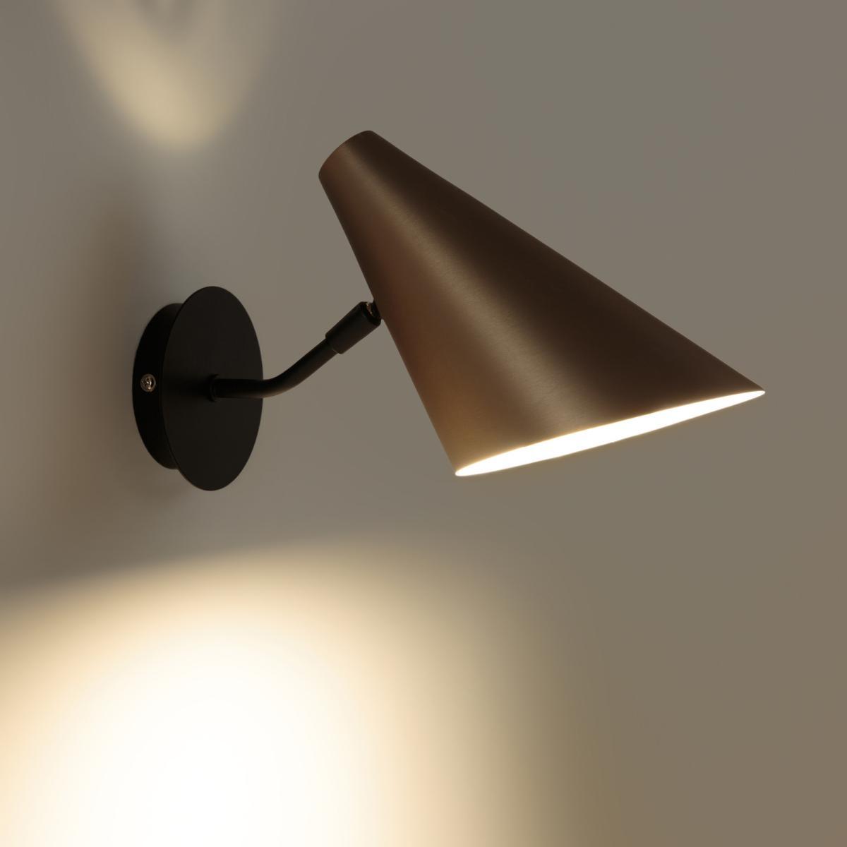 Baréa Contemporary Wall Light in Metal – image 2