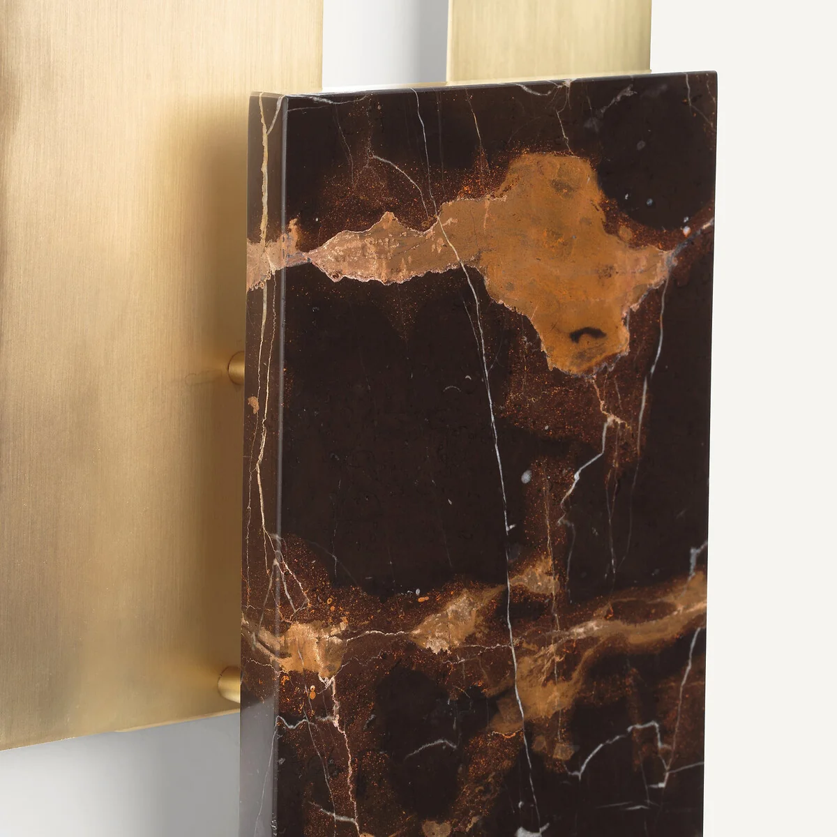 Portson Contemporary Wall Light in Marble & Metal – image 4