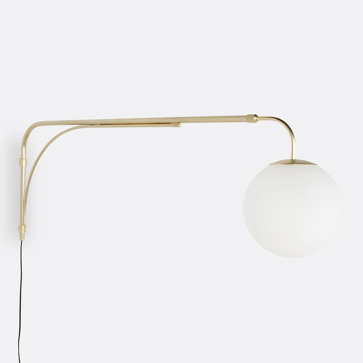 Moricio Brass and Opaline Glass Wall Light – image 5