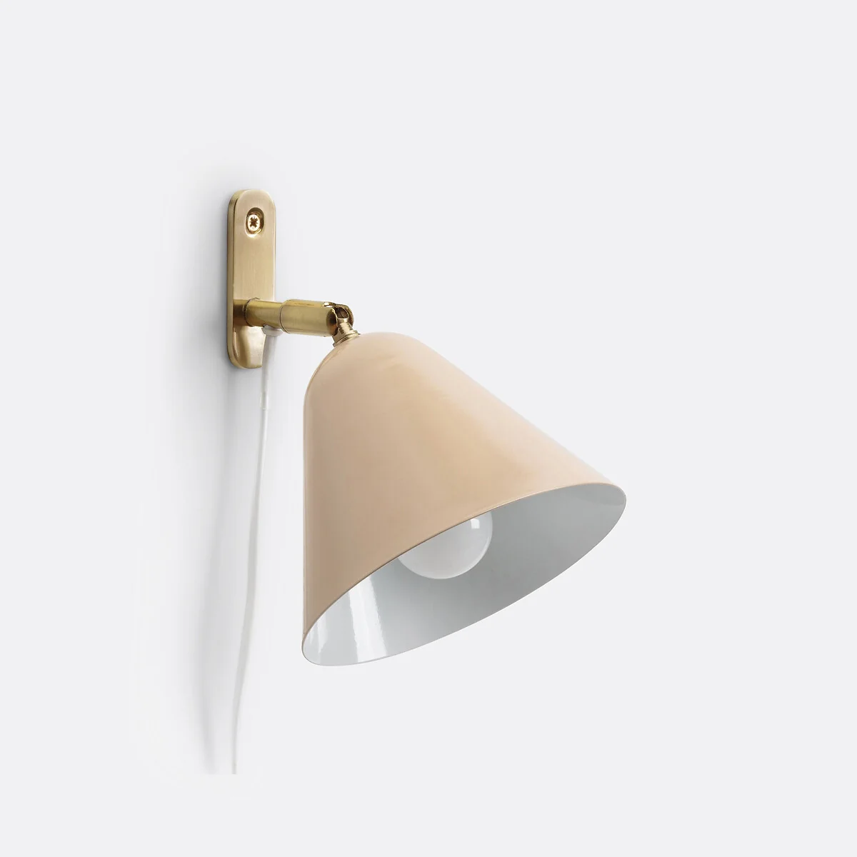 Copita Metal Wall Light – image 2