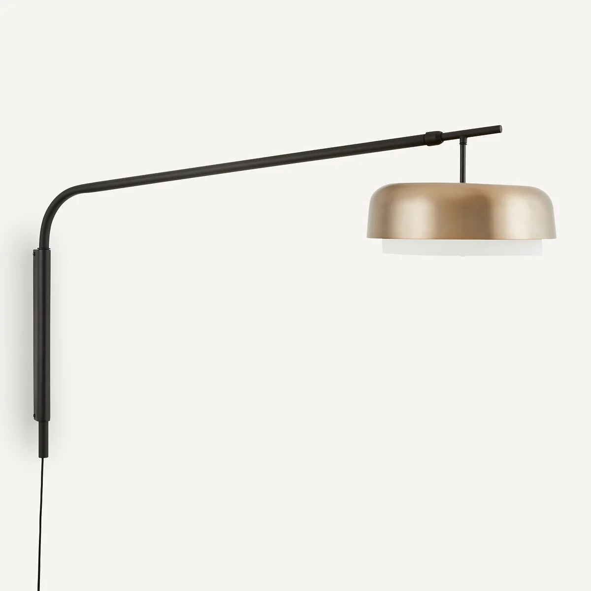 Clepsos Offset Metal Wall Light – image 2