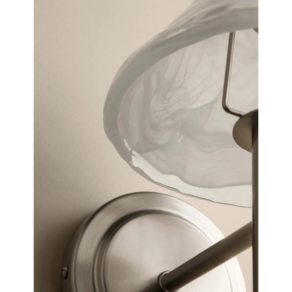 M&S Glass Wavy Wall Light White – image 3