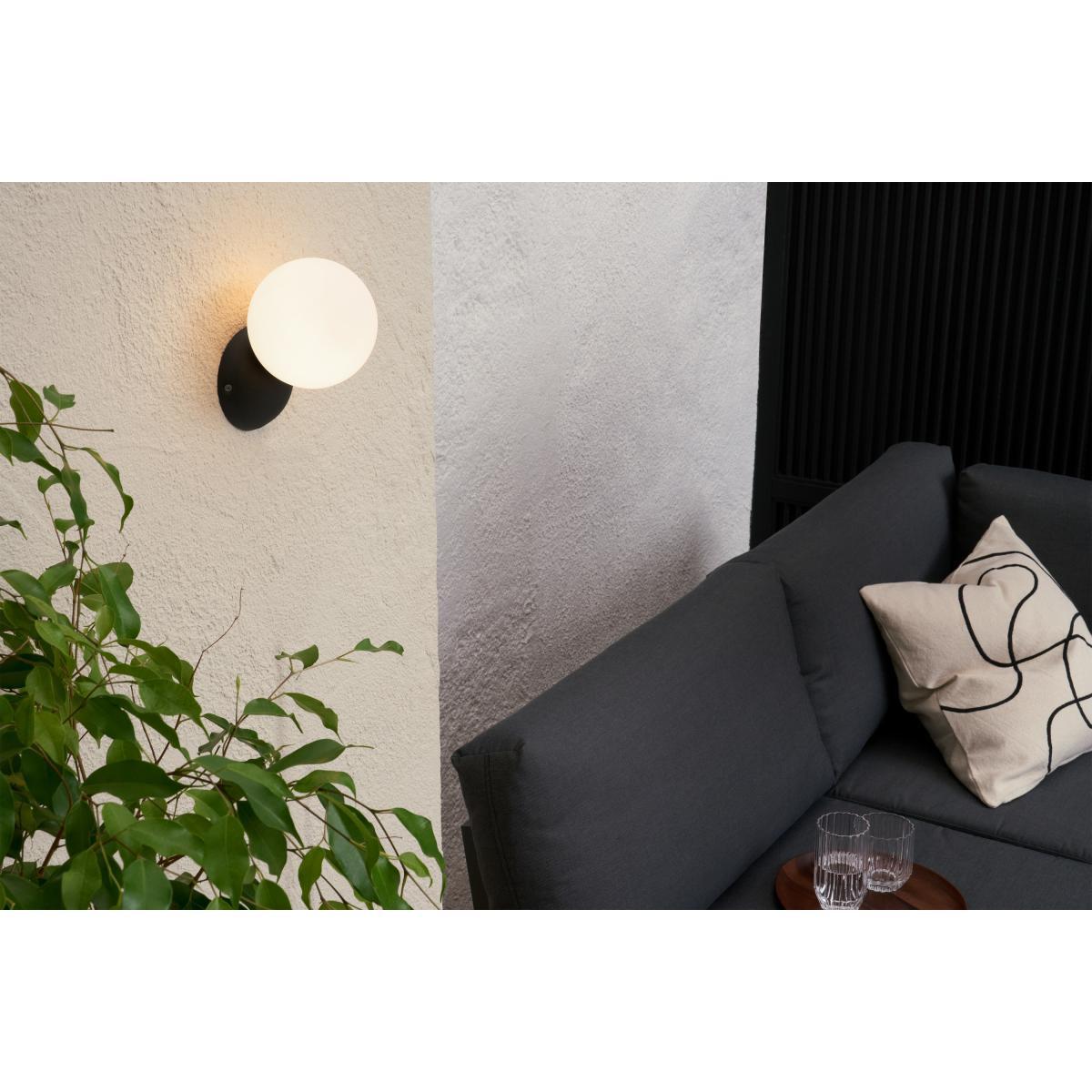 Vetro Outdoor Wall Light, Black & Frosted Glass – image 3