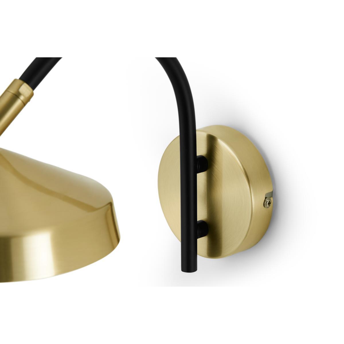 Garnaas LED Wall Lamp, Brass – image 7
