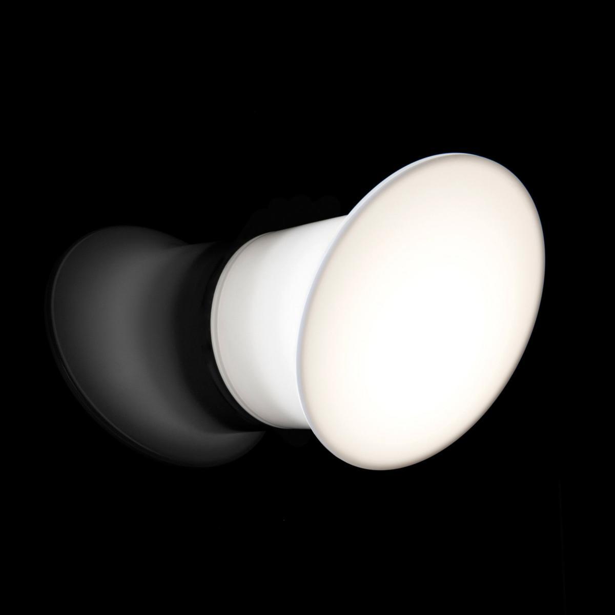 Ecran Outdoor wall light - LED - Indoor / outdoor by Luceplan White – image 2