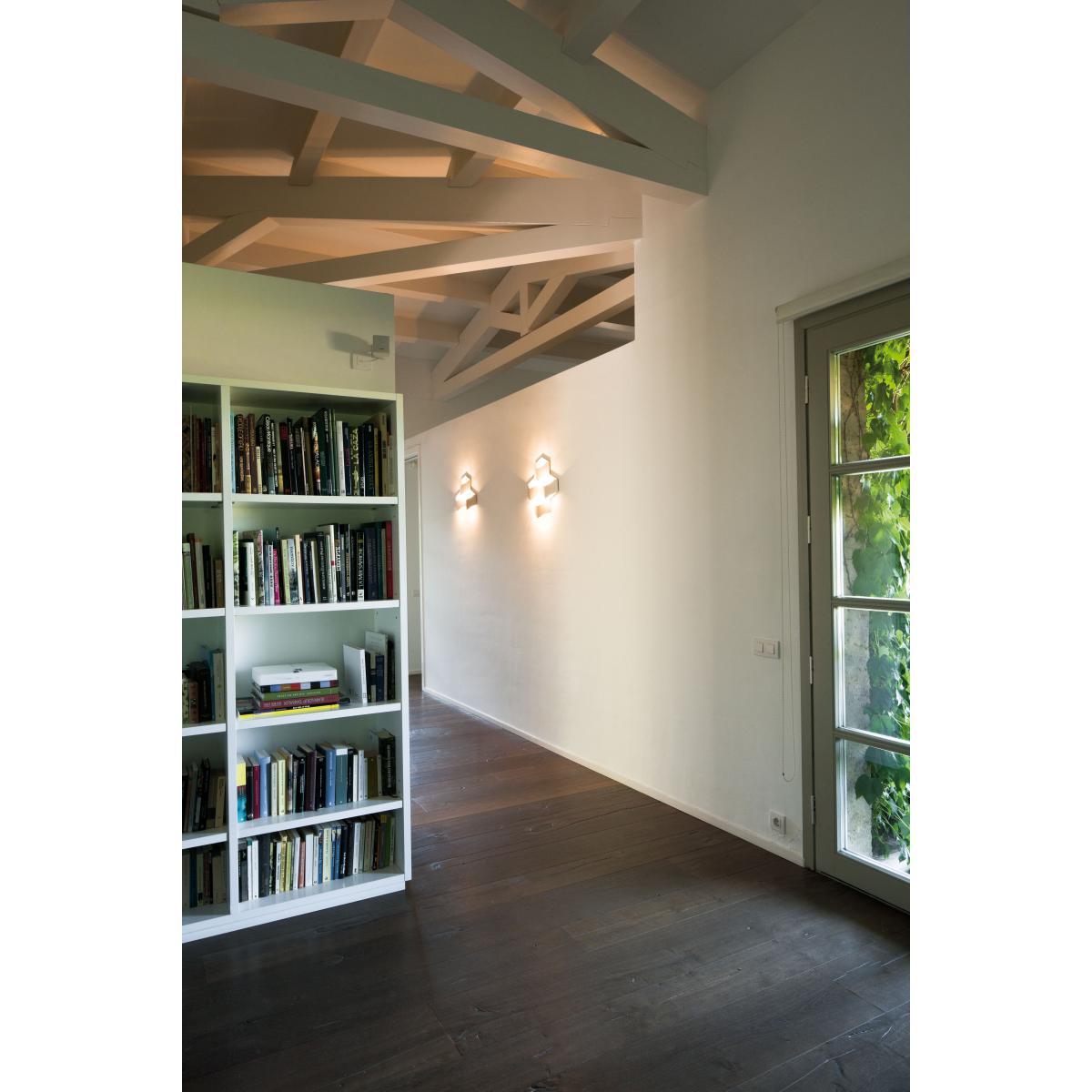 Fold Surface Wall light by Vibia White – image 3