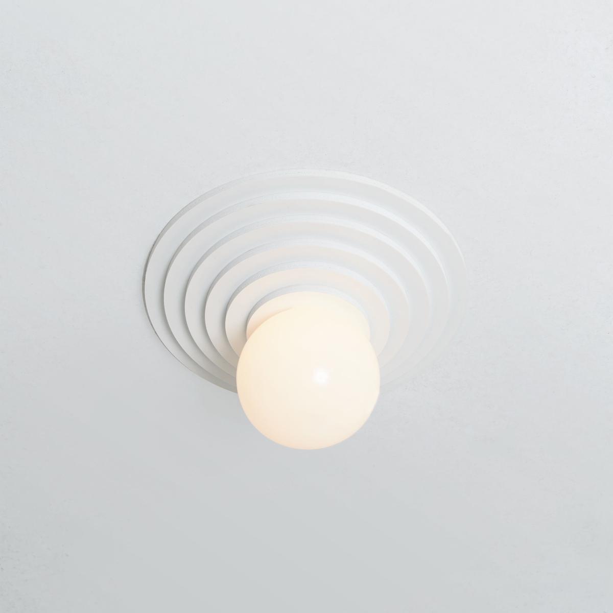 Lolo Wall light - / Expanded foam & glass - Ø 30 cm by Axel Chay White – image 2