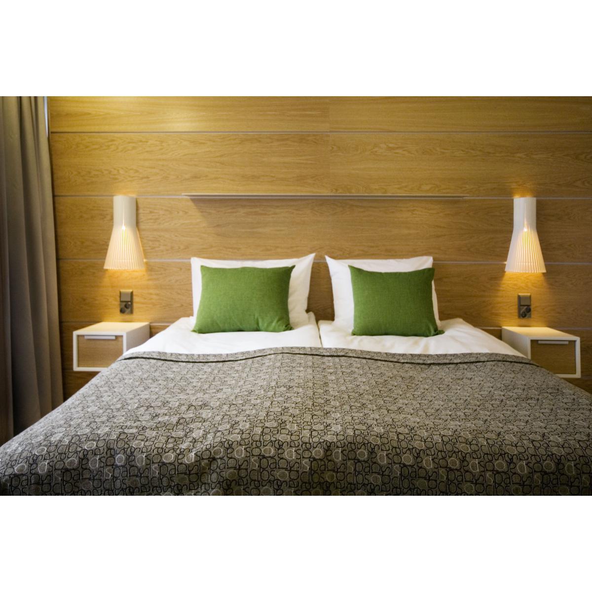 Secto S Wall light with plug - / H 45 cm by Secto Design Black – image 4