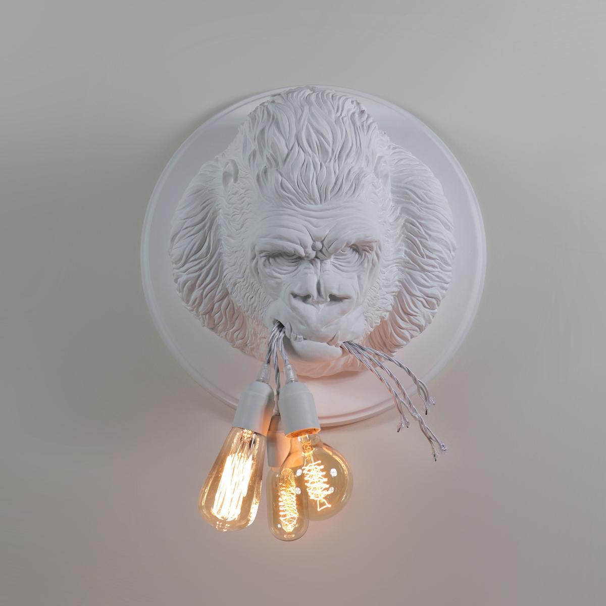 Ugo Rilla Wall light - / Ceramic gorilla - Ø 41.5 cm by Karman White – image 4
